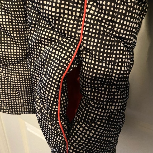 Girls London Fog Puffer Coat - Picture 8 of 13